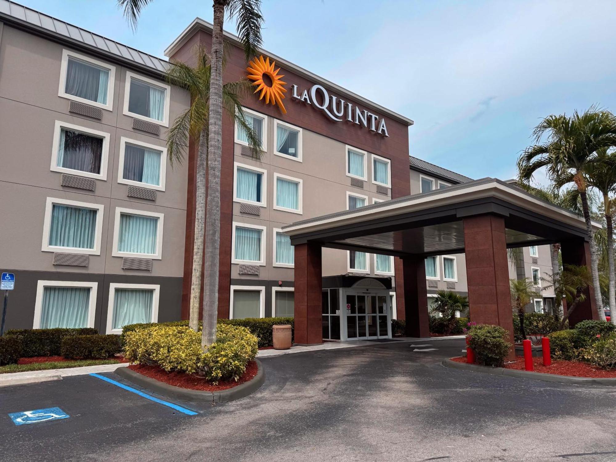 Hotel La Quinta By Wyndham Naples East Golden Gate Exterior foto