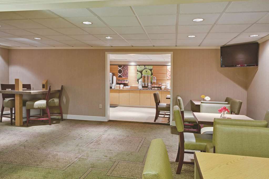 Hotel La Quinta By Wyndham Naples East Golden Gate Facilidades foto