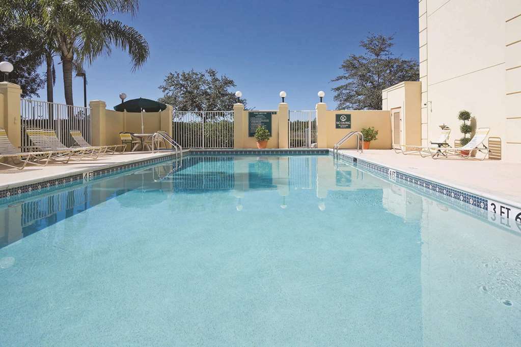 Hotel La Quinta By Wyndham Naples East Golden Gate Facilidades foto